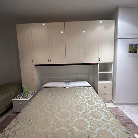 Ca, Botte 招待所 *